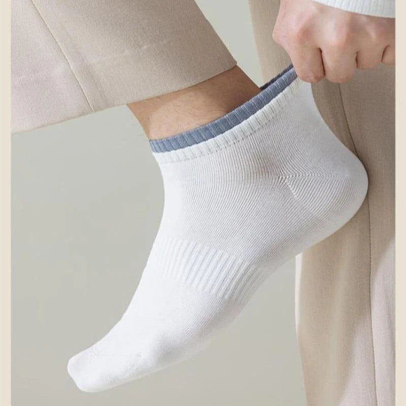 Addy 2.0 UltraBreeze – Emphasizes lightweight & airy feel