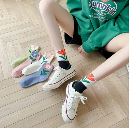 Cute Flower Edition Women Socks Pack Of 5