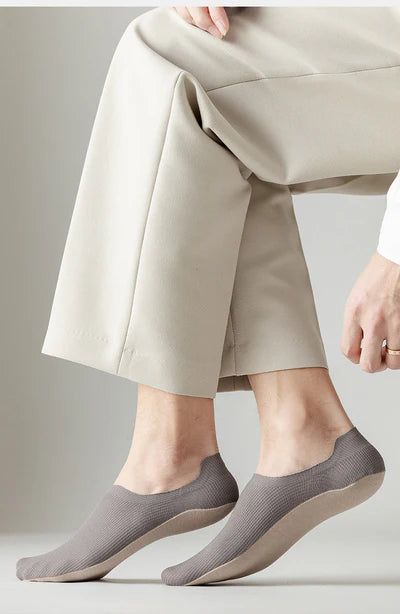 CoreWeave Comfort No-Show Socks
