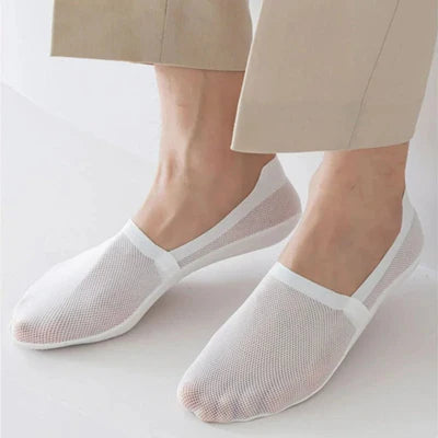 Ultra-Light Breathable Crew Socks